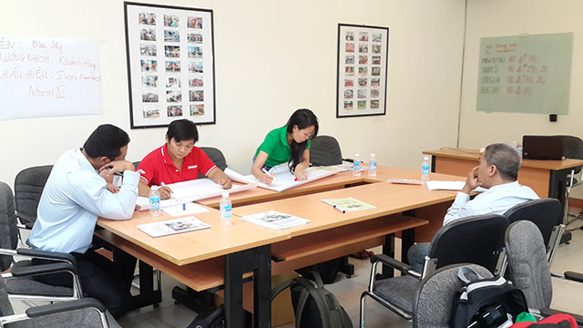 Kỹ năng bán hàng & chăm sóc Khách Hàng chuyên nghiệp - ISUZU (23 & 24.09.2014)